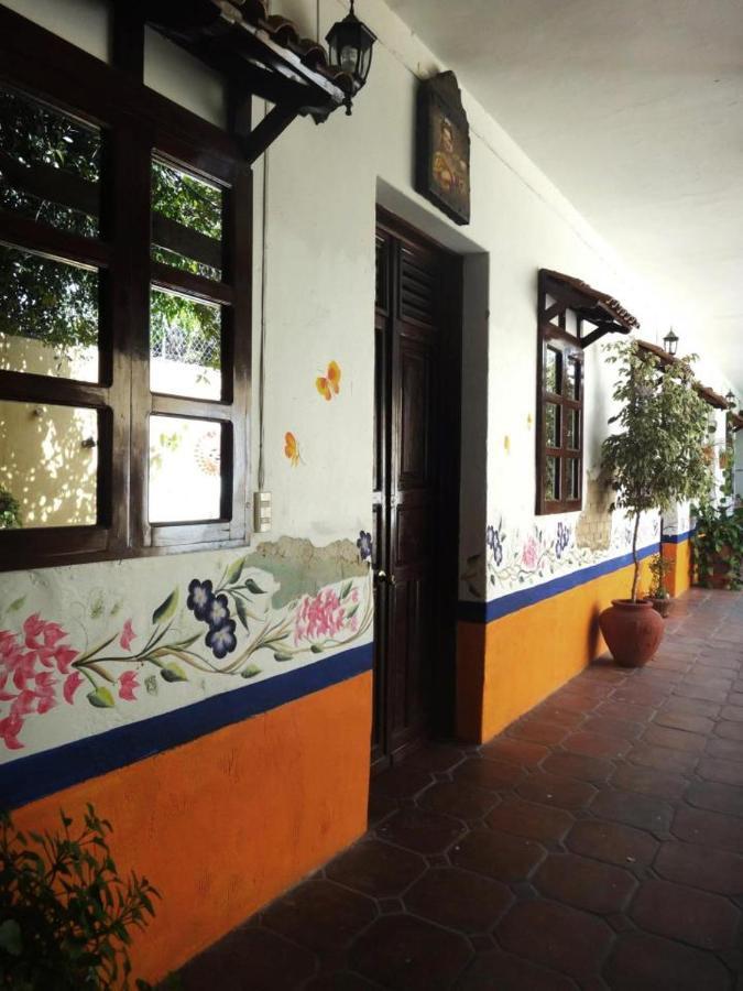 La Hacienda Tlaquepaque Hotell Eksteriør bilde